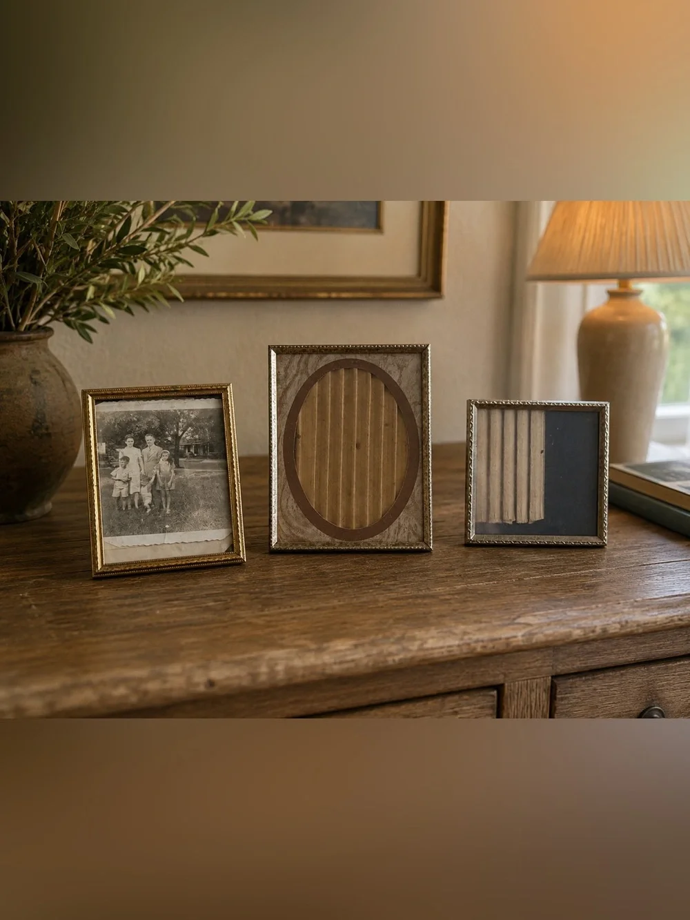 Vintage Classic Brass Photo Frame Collection in Gold